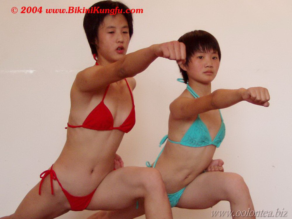Bikini fu girl kung