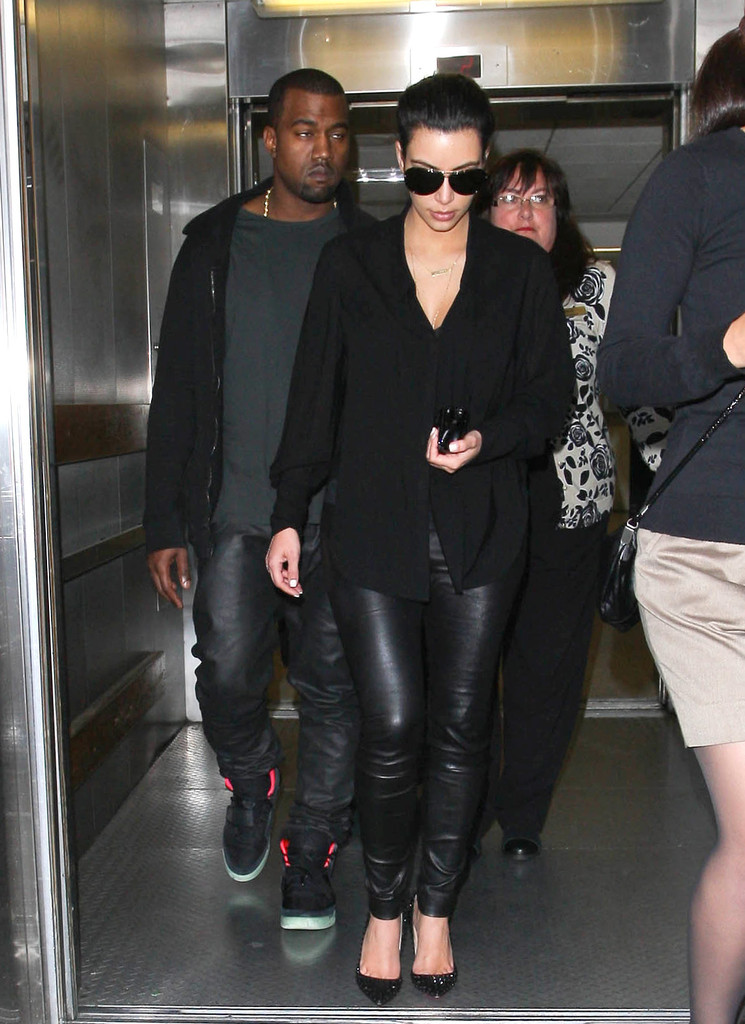 Kim Kardashian 16 07 2012 01