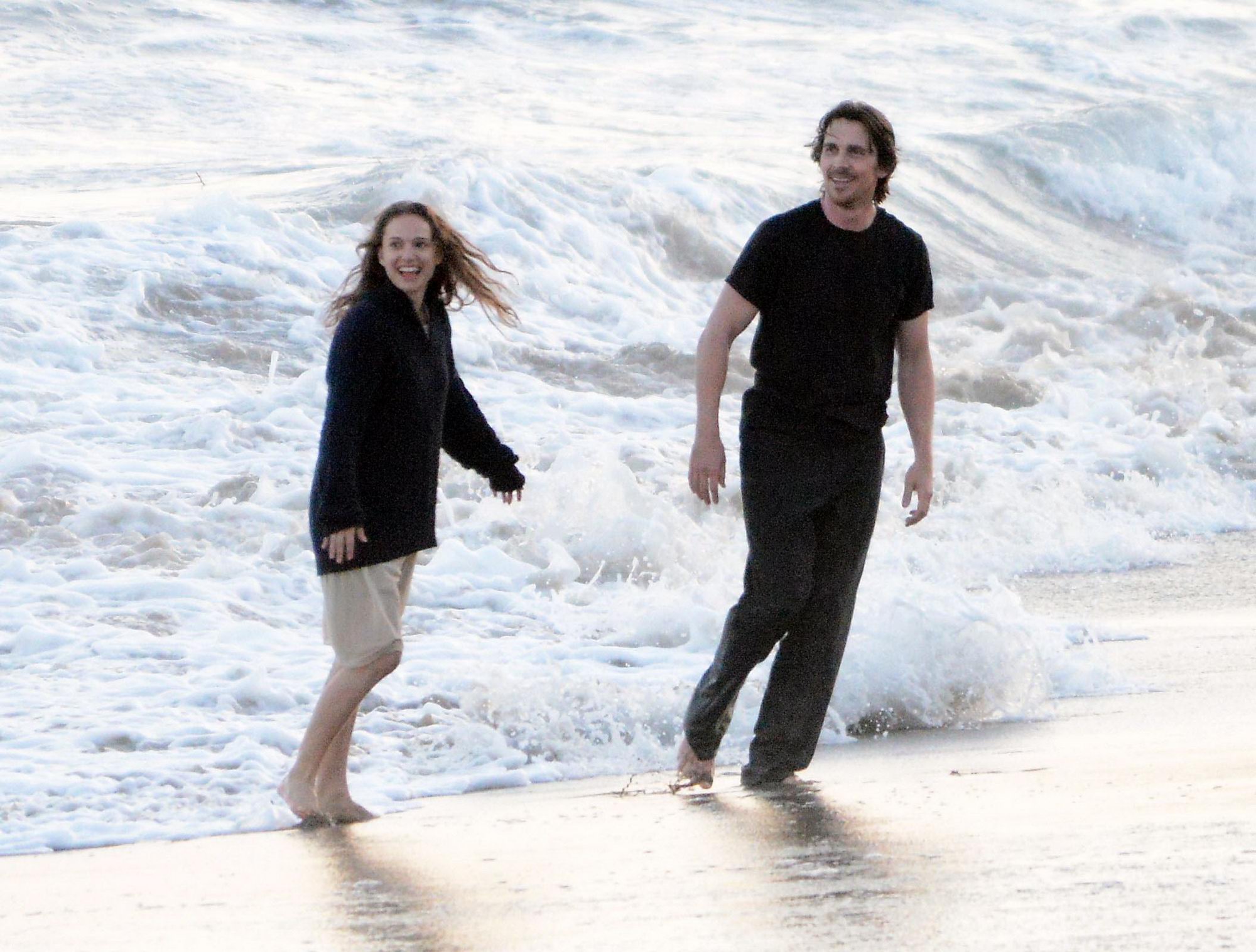 Кристиан бейл и натали портман рыцарь кубков. Кристиан бейл и натали портман рыцарь кубков. Кристиан бейл и натали портман. Кристиан бейл и натали. Кристиан бейл и натали портман.